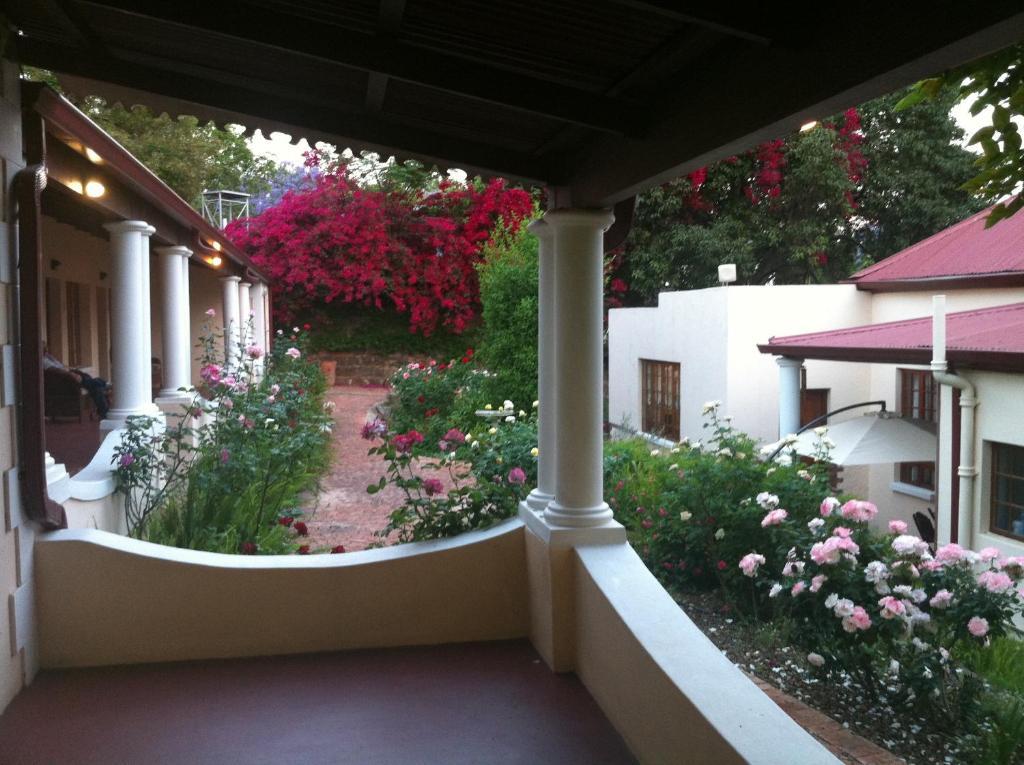 פרטוריה Melvin Residence Guest House מראה חיצוני תמונה